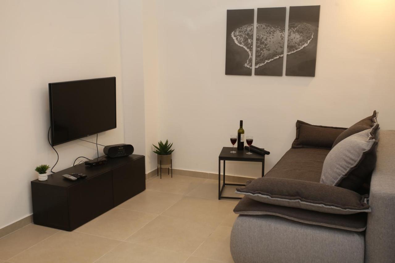 Apartmani Tri Bunje Tribalj Exterior foto