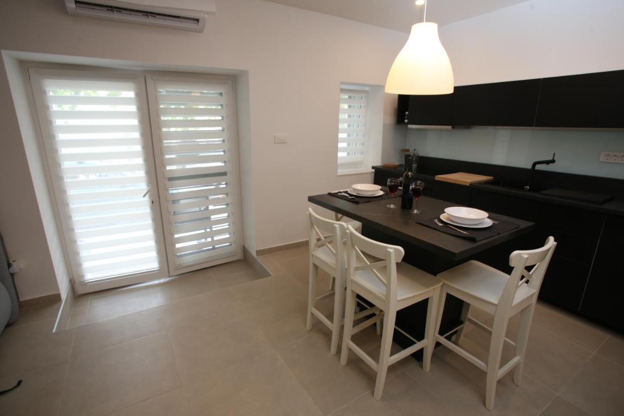 Apartmani Tri Bunje Tribalj Exterior foto