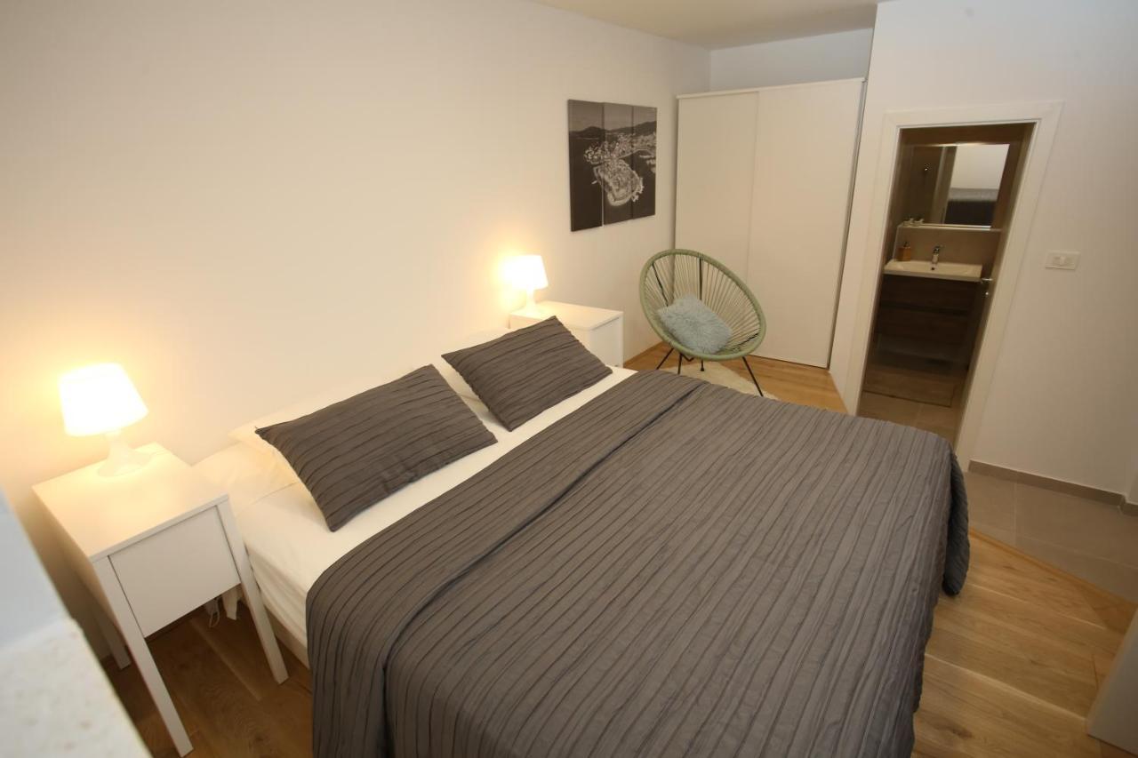 Apartmani Tri Bunje Tribalj Exterior foto