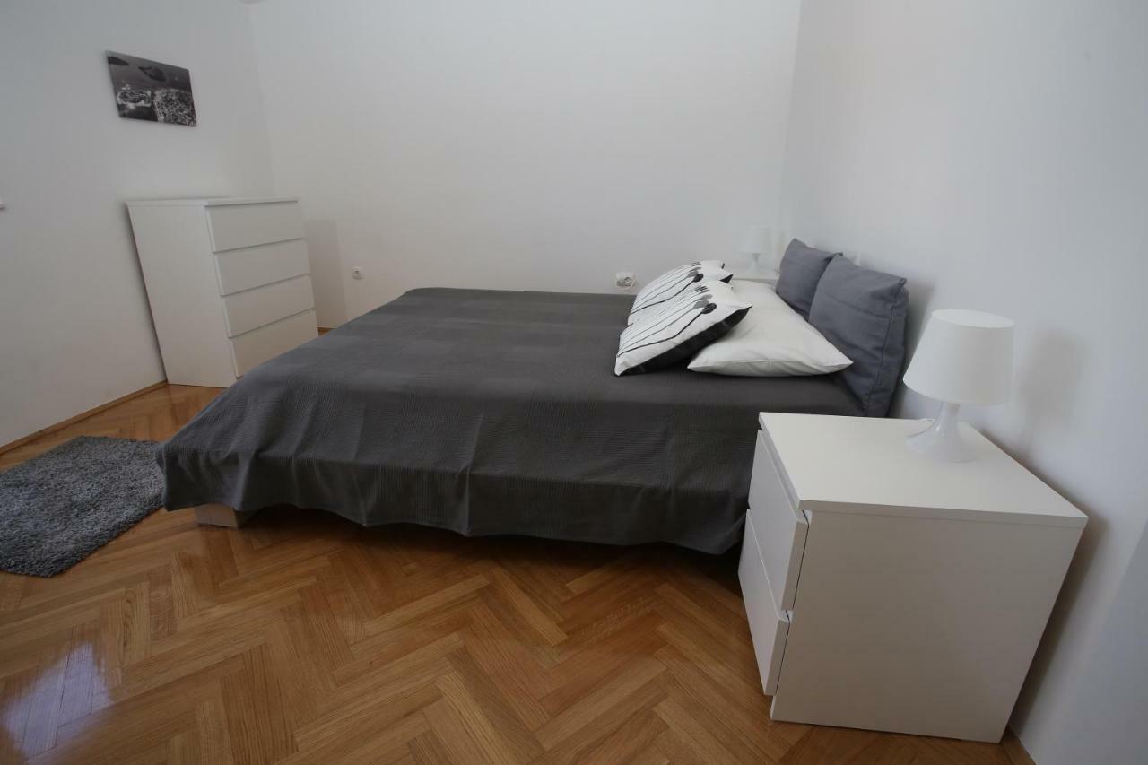 Apartmani Tri Bunje Tribalj Exterior foto